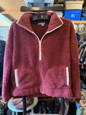 Quarter-Zip Sherpa Pullover - Deep Wine with White Trim